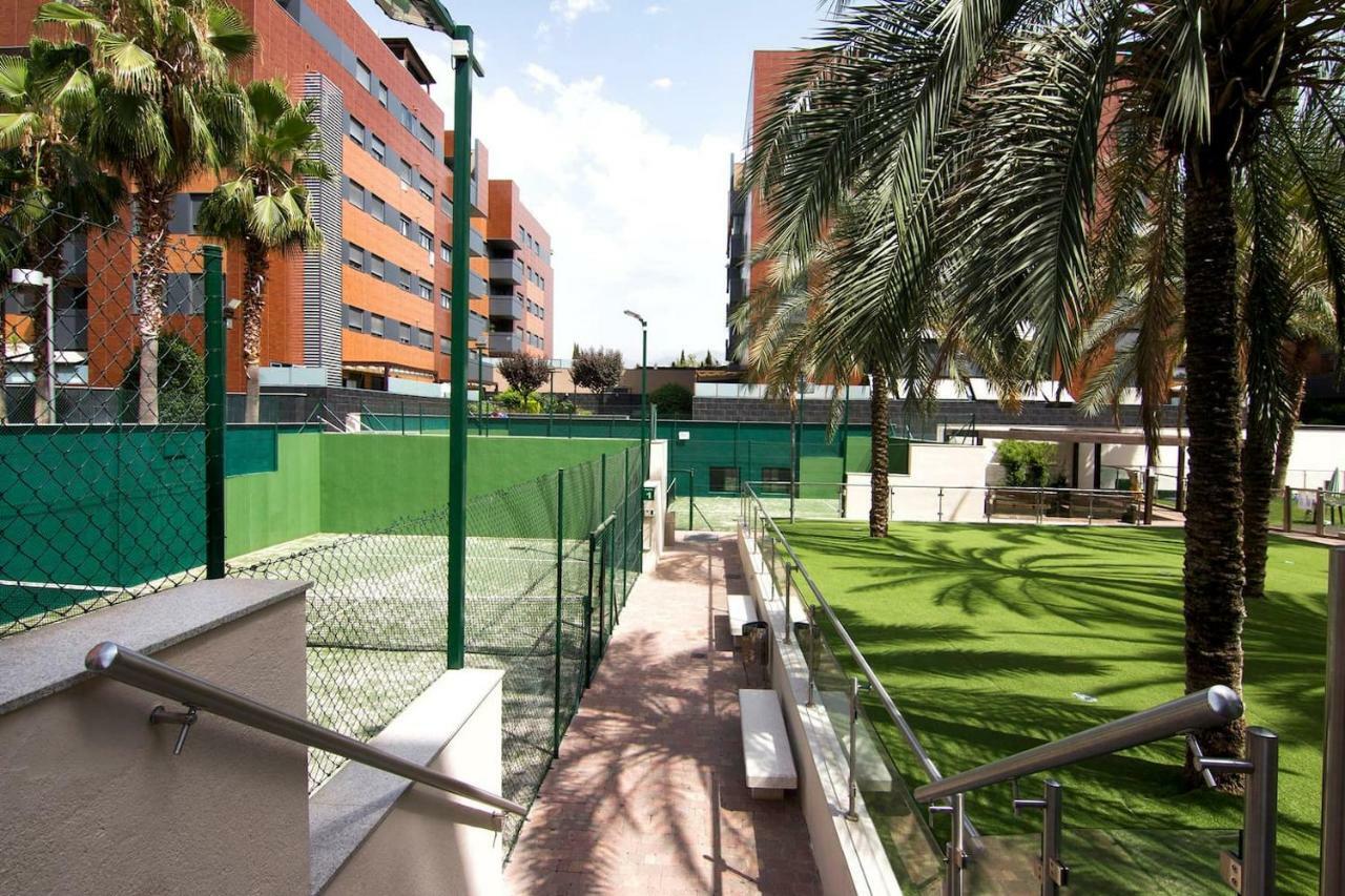 Apartamento Forum-Ciencias Con Piscina, Gym & Parking غرناطة المظهر الخارجي الصورة