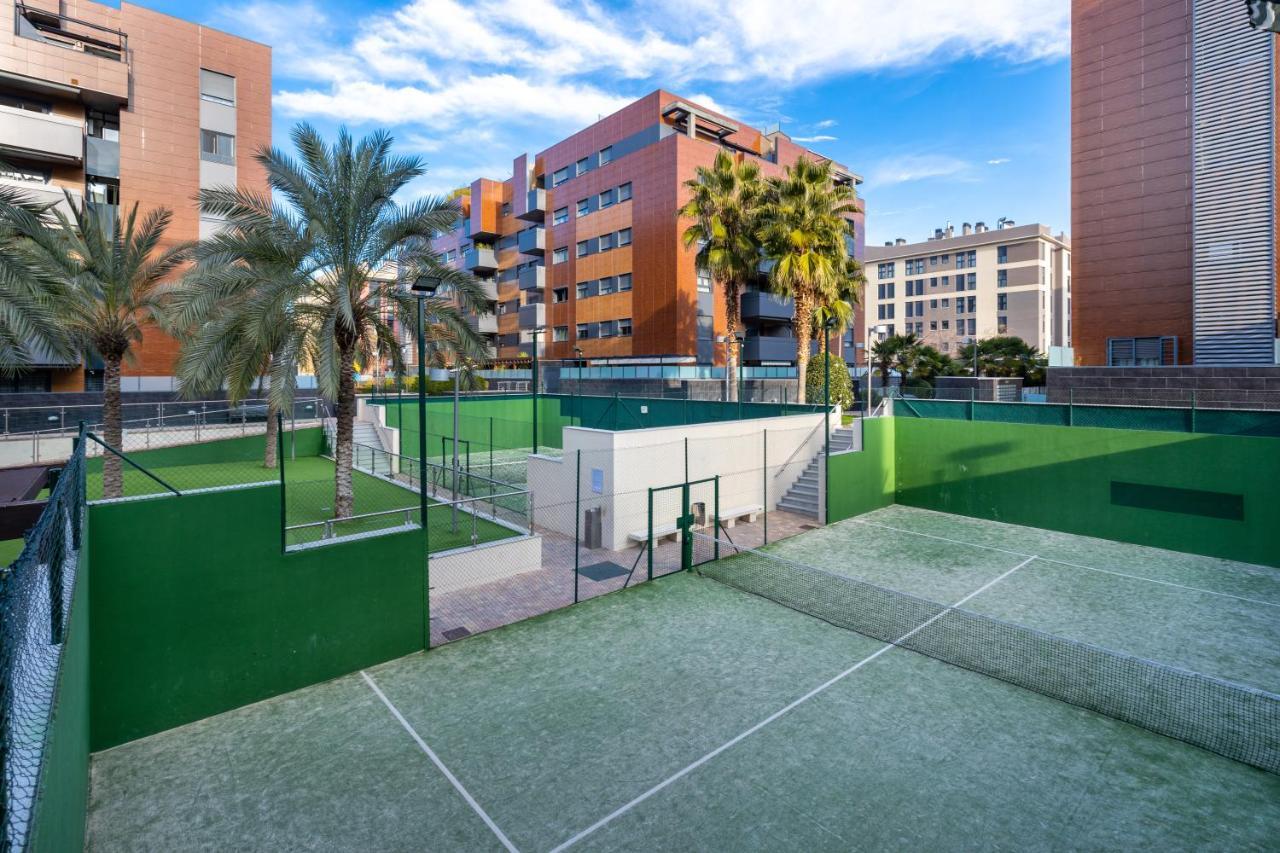 Apartamento Forum-Ciencias Con Piscina, Gym & Parking غرناطة المظهر الخارجي الصورة